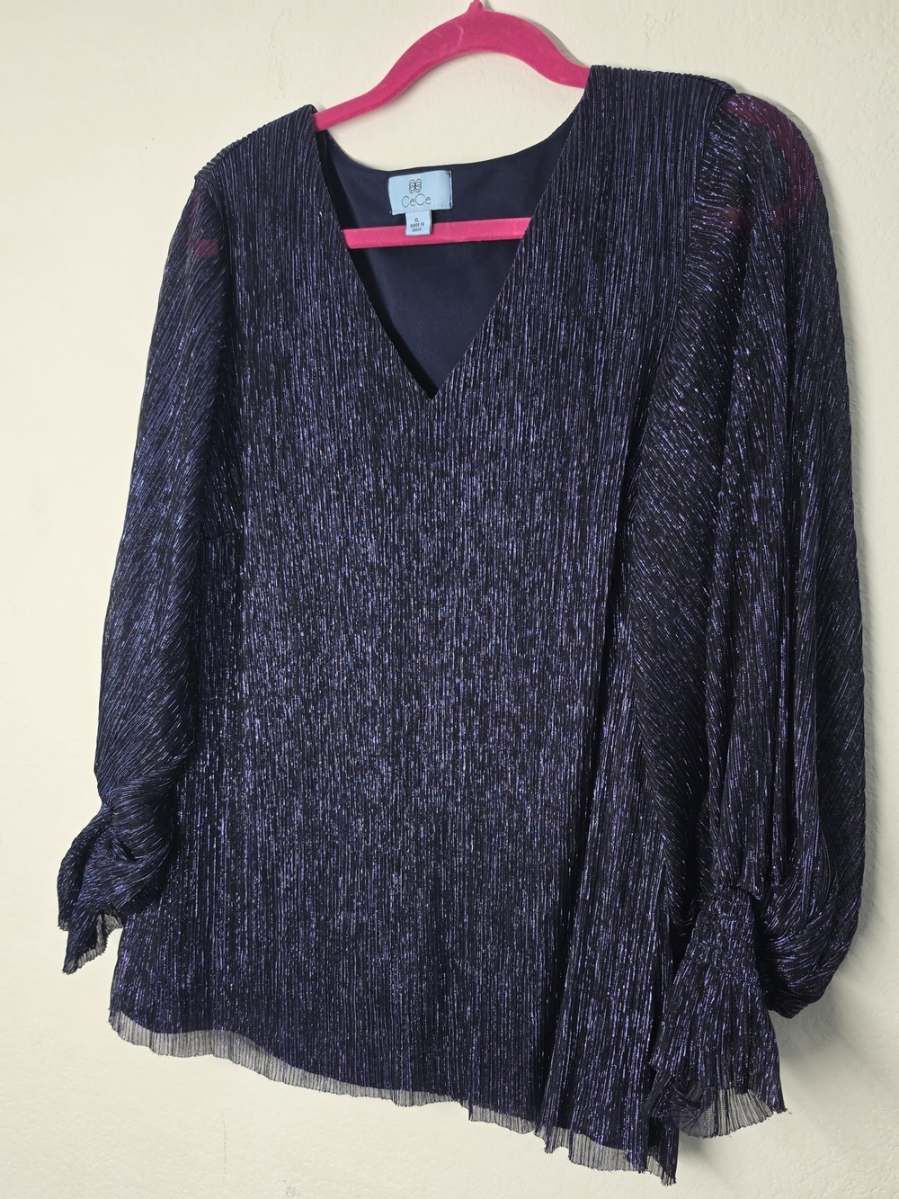 CeCe Women's Metallic Purple V-Neck Pleated Long-Sleeve Sweater